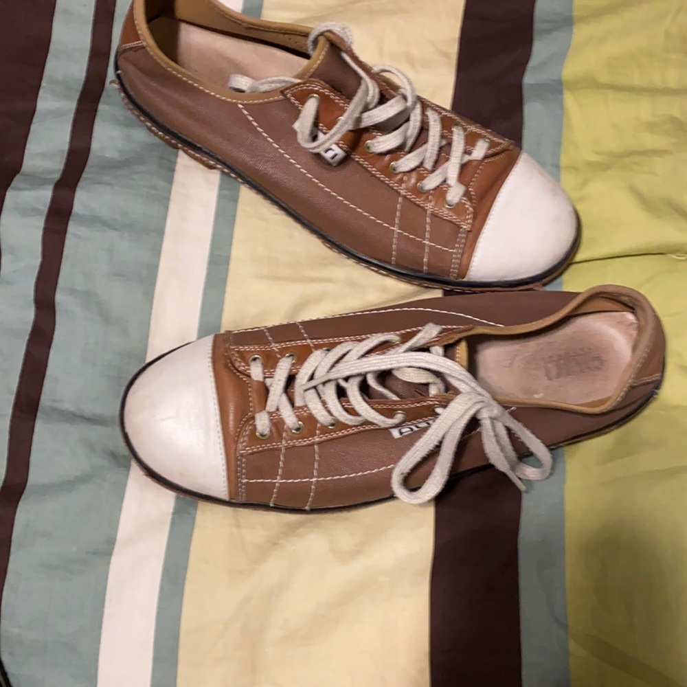 Brown Auri sneakers